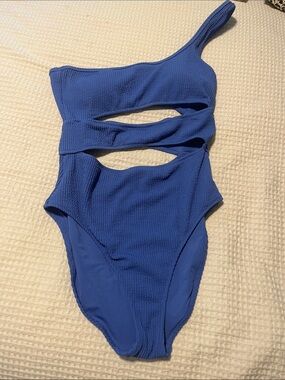 aerie One-Shoulder Cutout One-Piece Swimsuit in Blue